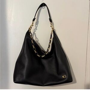 Coach Juliet 38 with bag chain